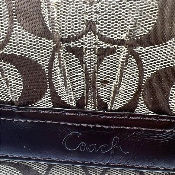 Coach Signature C Pleated Front Trifold Wallet - Picture 3 of 6